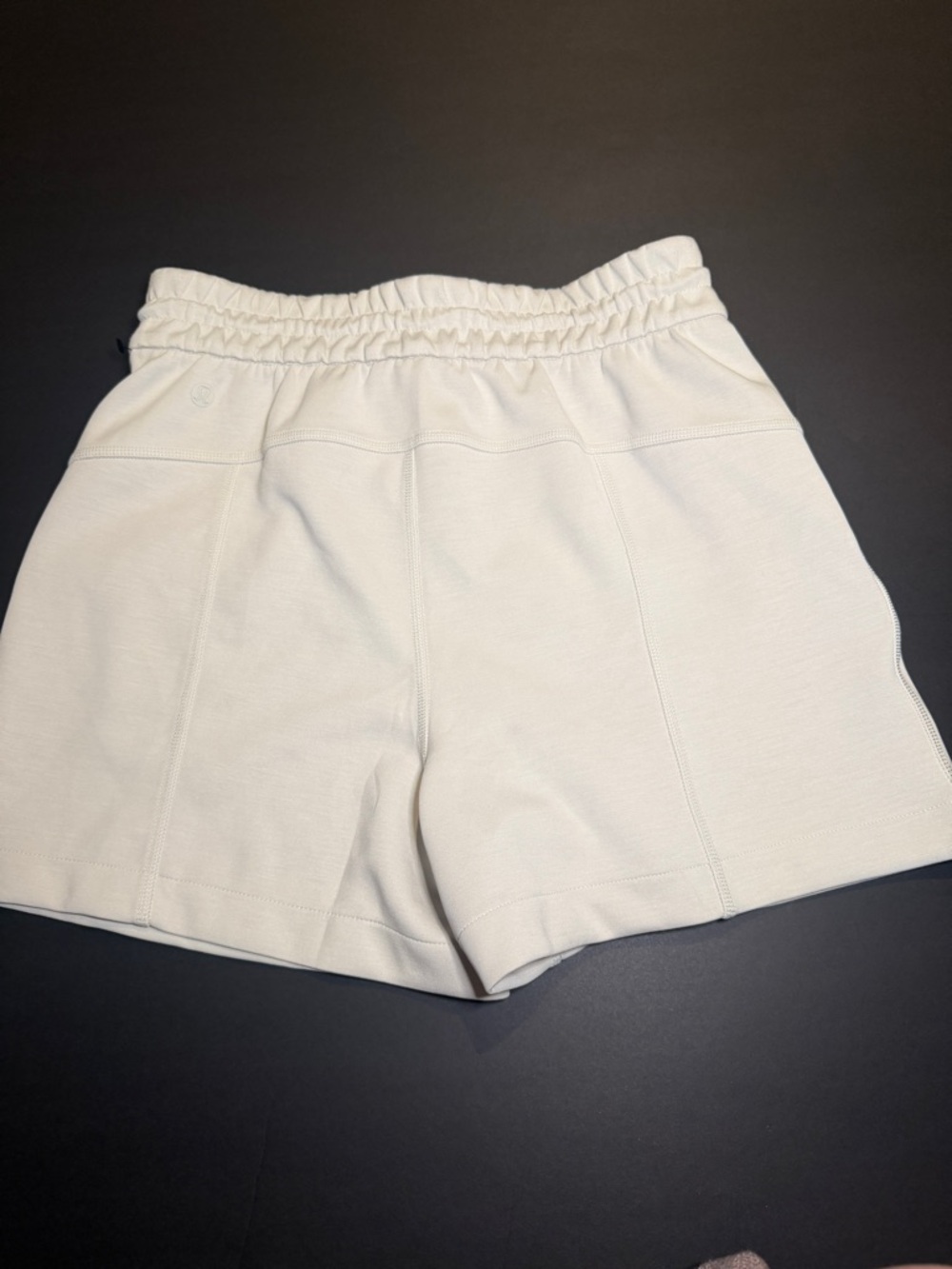 Lululemon Softstreme High-Rise Short 4" - Picture 2 of 4